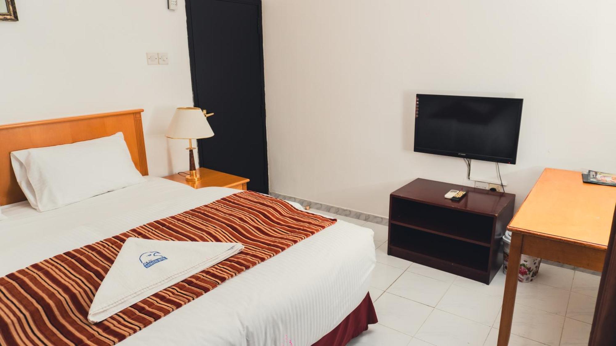 Pan Emirates Hotel Apartments Sharjah Ngoại thất bức ảnh