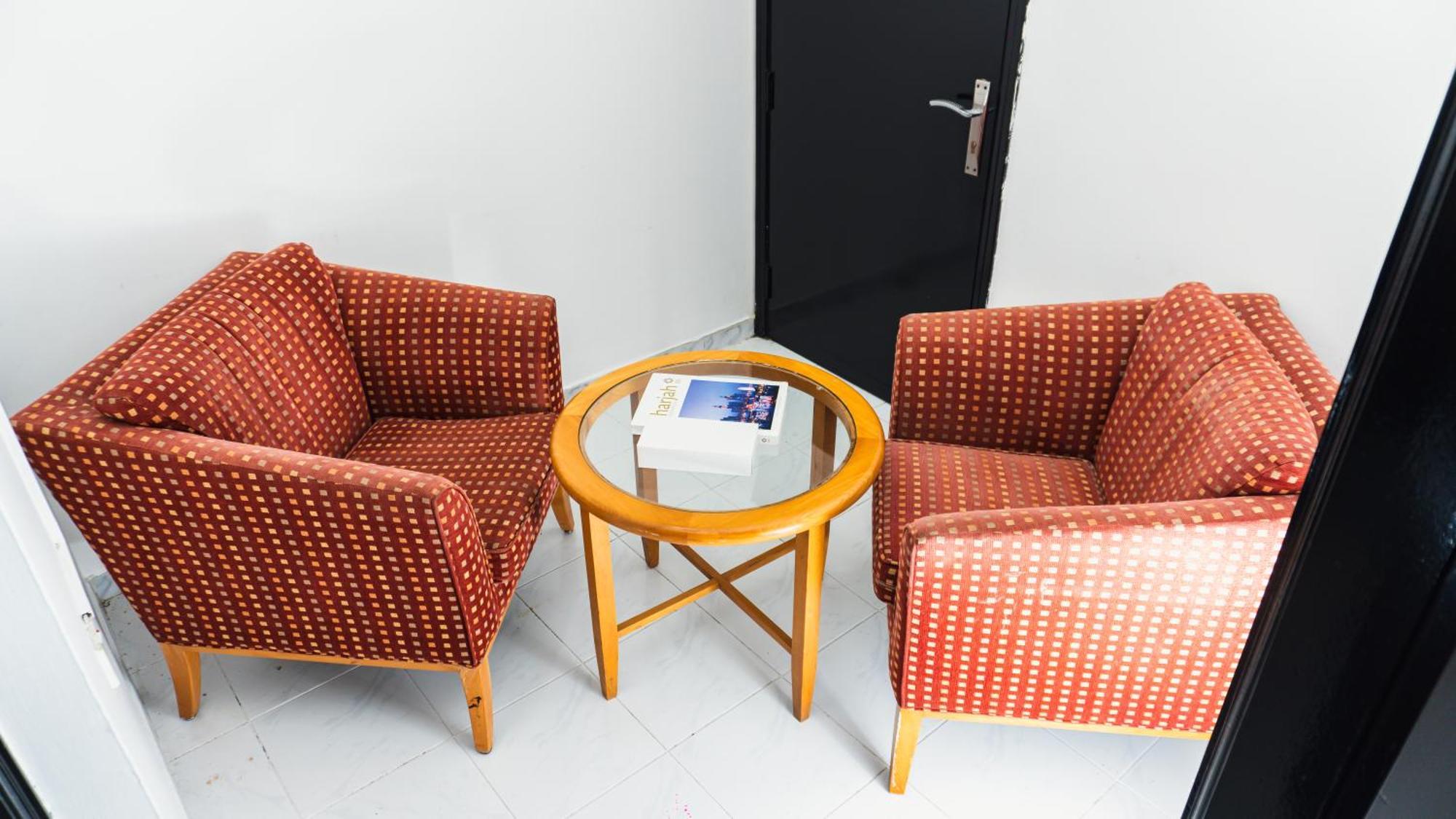 Pan Emirates Hotel Apartments Sharjah Ngoại thất bức ảnh